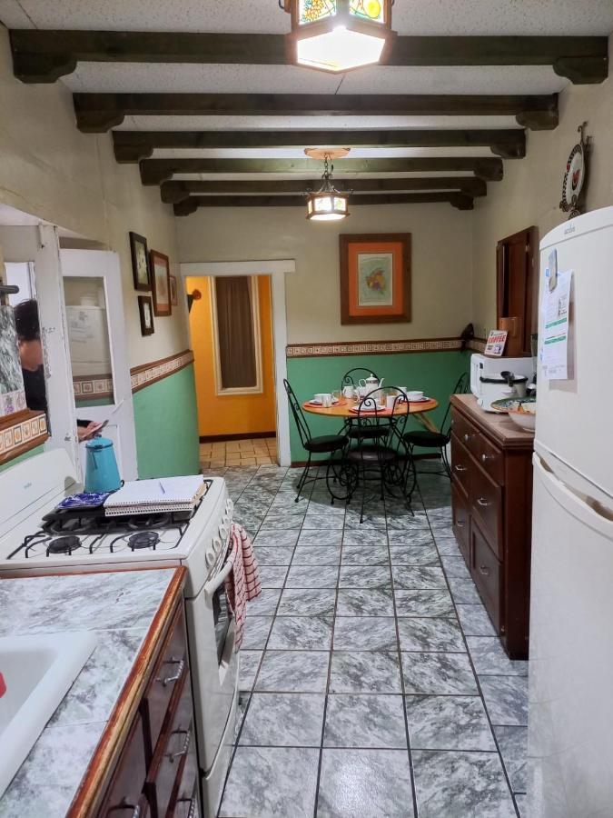 Home Stay Maria Hidalgo del Parral Exteriör bild