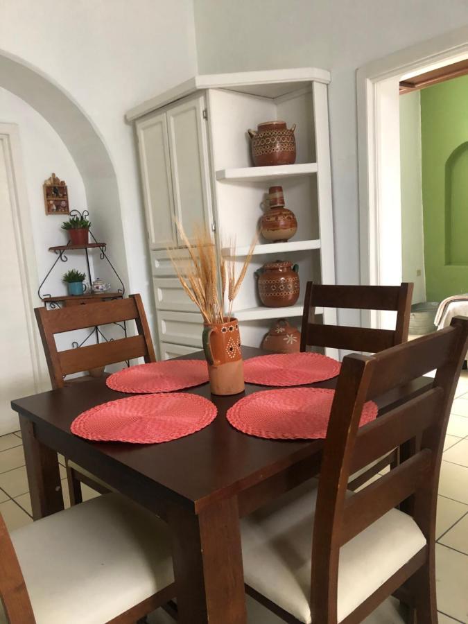 Home Stay Maria Hidalgo del Parral Exteriör bild